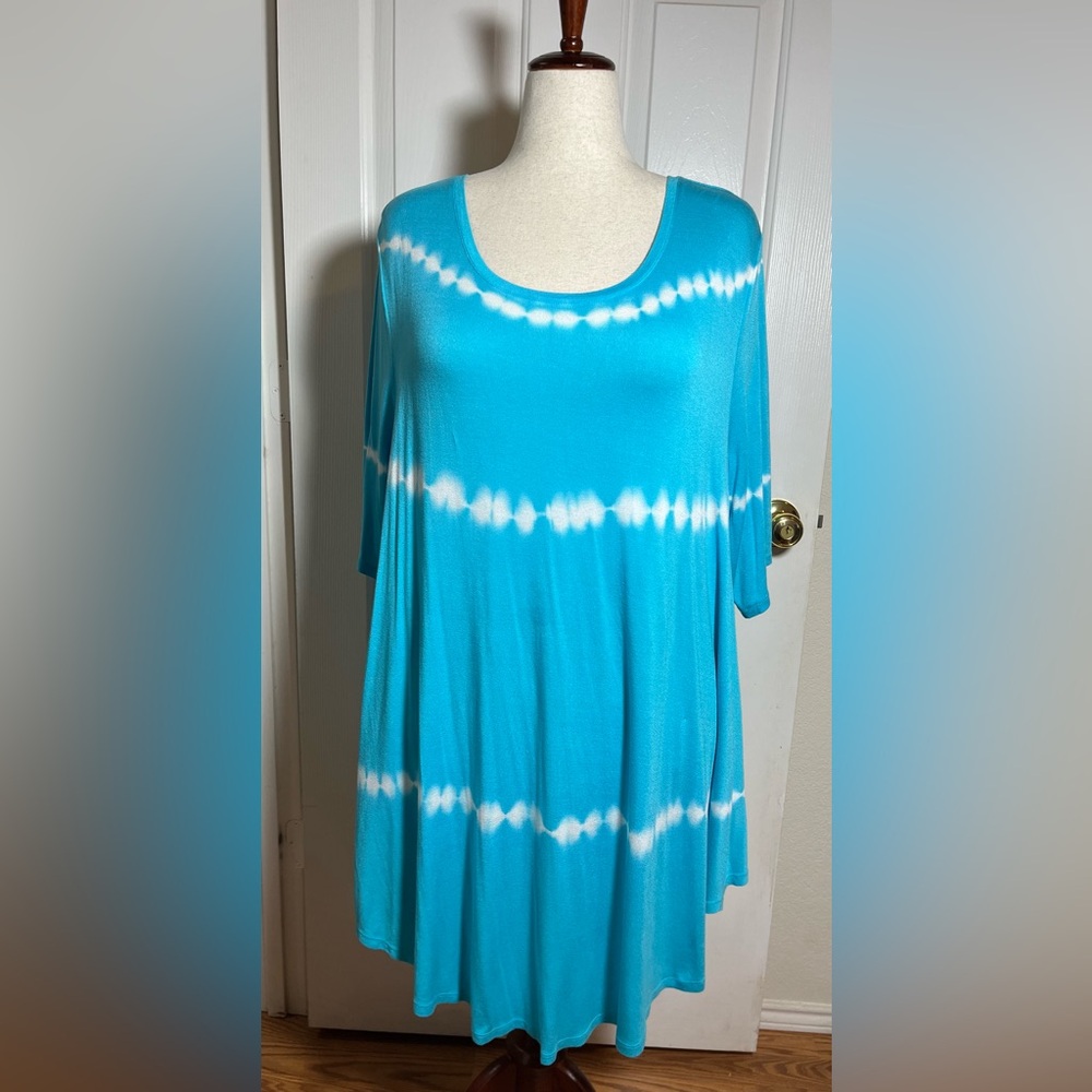Lane Bryant Turquoise Tie-Dye Scoop Neck Swing Top